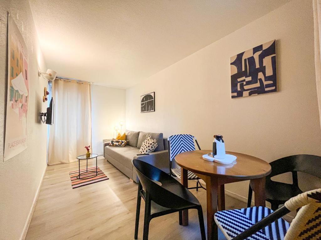Suite Cobalt Villeurbanne Dış mekan fotoğraf